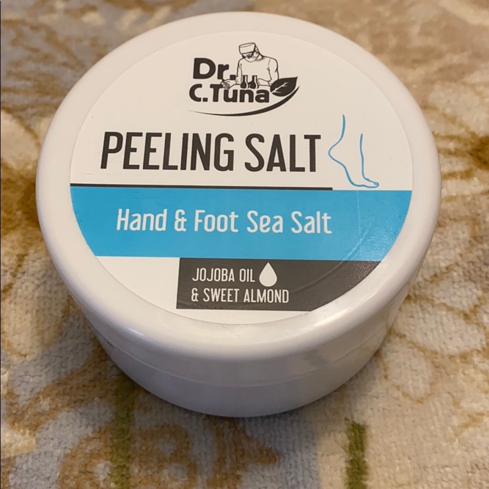 NEW - Dr C Tuna PEELING SALT For FEET & HANDS